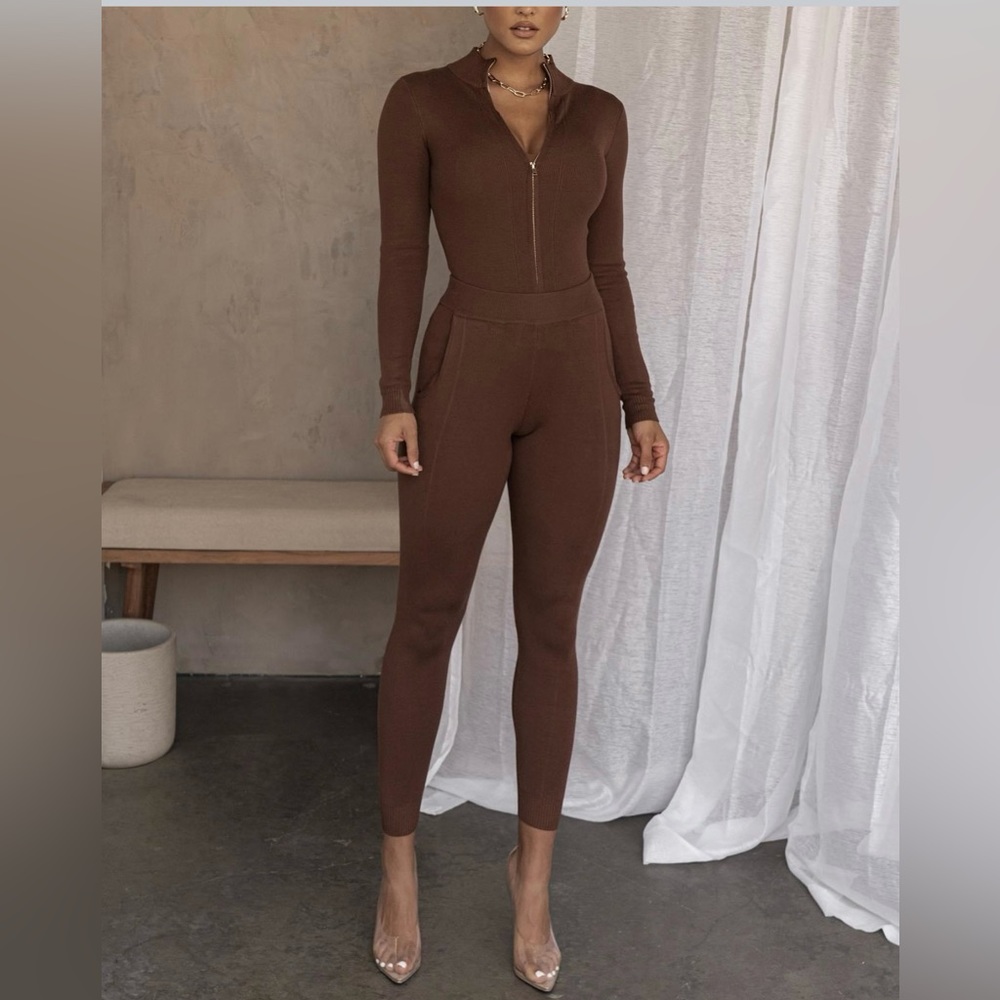 Looking for this: JLUXLABEL IRIANA KNIT SWEATER SET In Size Small (S)